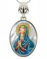 Collar de Madreperla bañado en plata con la Virgen María en oración - 43014