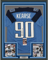 Camiseta de fútbol americano azul claro de Tennessee, enmarcada, autografiada y firmada por Jevon Kearse, 35 x 39, JSA COA
