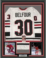 Camiseta de hockey blanca de Chicago, enmarcada, autografiada y firmada por Ed Belfour, 35 x 39, JSA COA