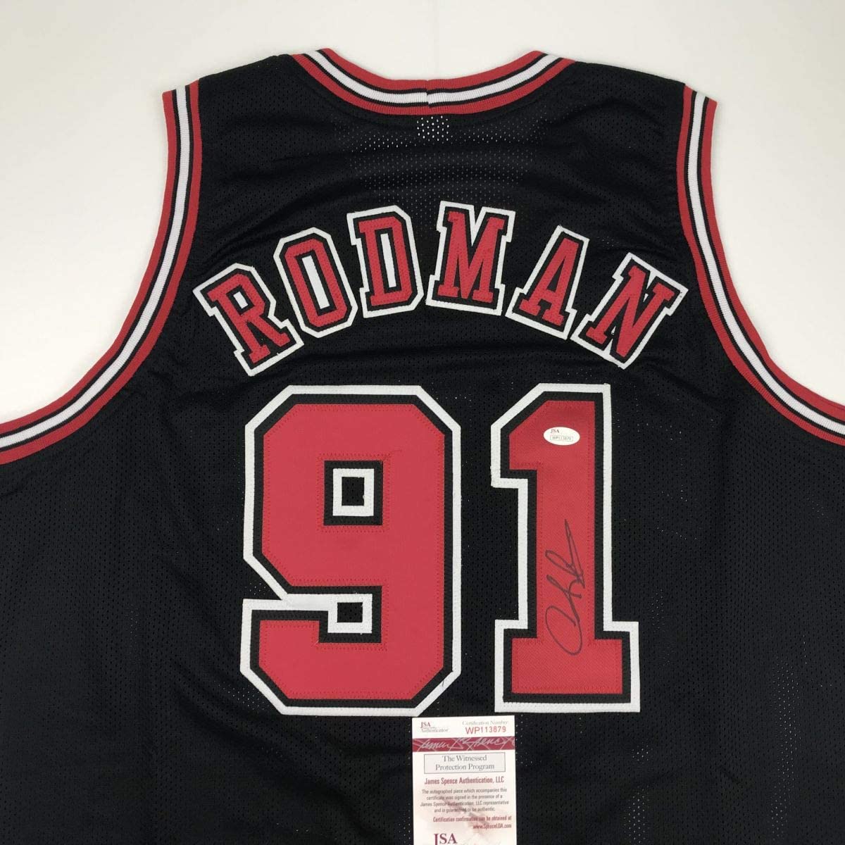 Camiseta de baloncesto negra de Chicago autografiada y firmada por Dennis Rodman (JSA COA)