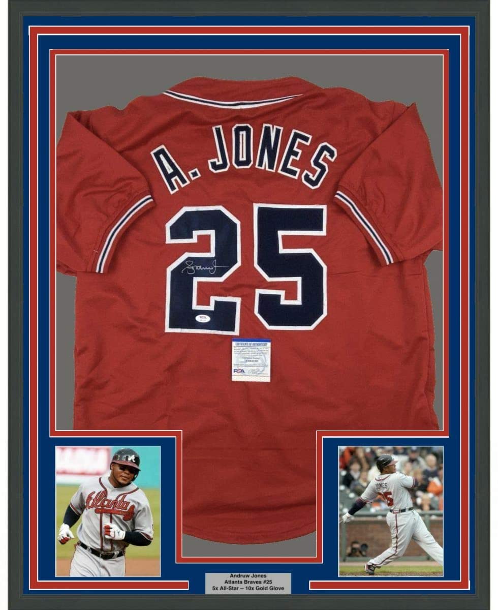 Camiseta de béisbol enmarcada, autografiada y firmada por Andruw Jones, 35 x 39, color rojo Atlanta, con certificado de autenticidad de PSA y ADN.