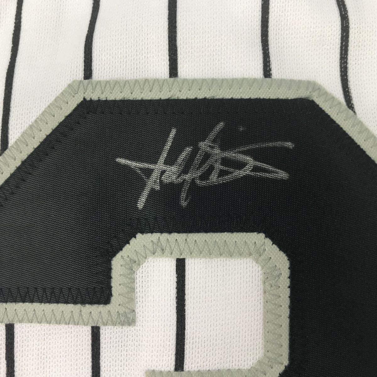 Camiseta de béisbol a rayas de Chicago de Harold Baines autografiada/firmada Beckett BAS COA