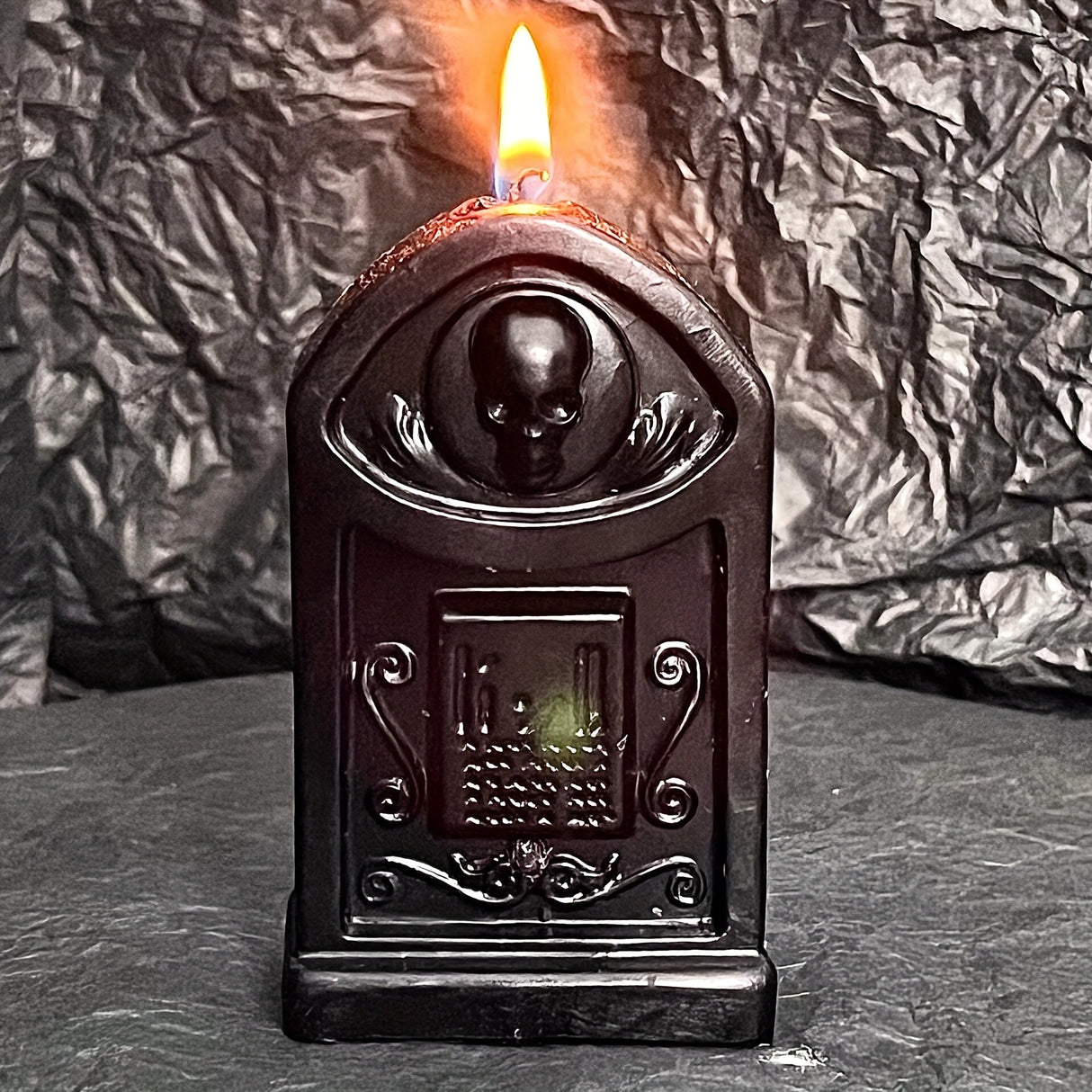 Bougie parfumée en forme de pierre tombale, crâne effrayant – Décoration d'Halloween, mèche simple, cire de soja, forme irrégulière, récipient anti-basculement