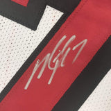 Camiseta de fútbol blanca de Atlanta autografiada/firmada de Michael Mike Vick. PSA/CÓDIGO DE ADN.