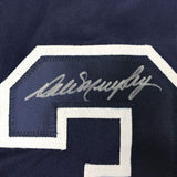 Camiseta de béisbol azul oscuro de Atlanta, enmarcada, autografiada y firmada por Dale Murphy, 35 x 39, PSA/DNA COA.