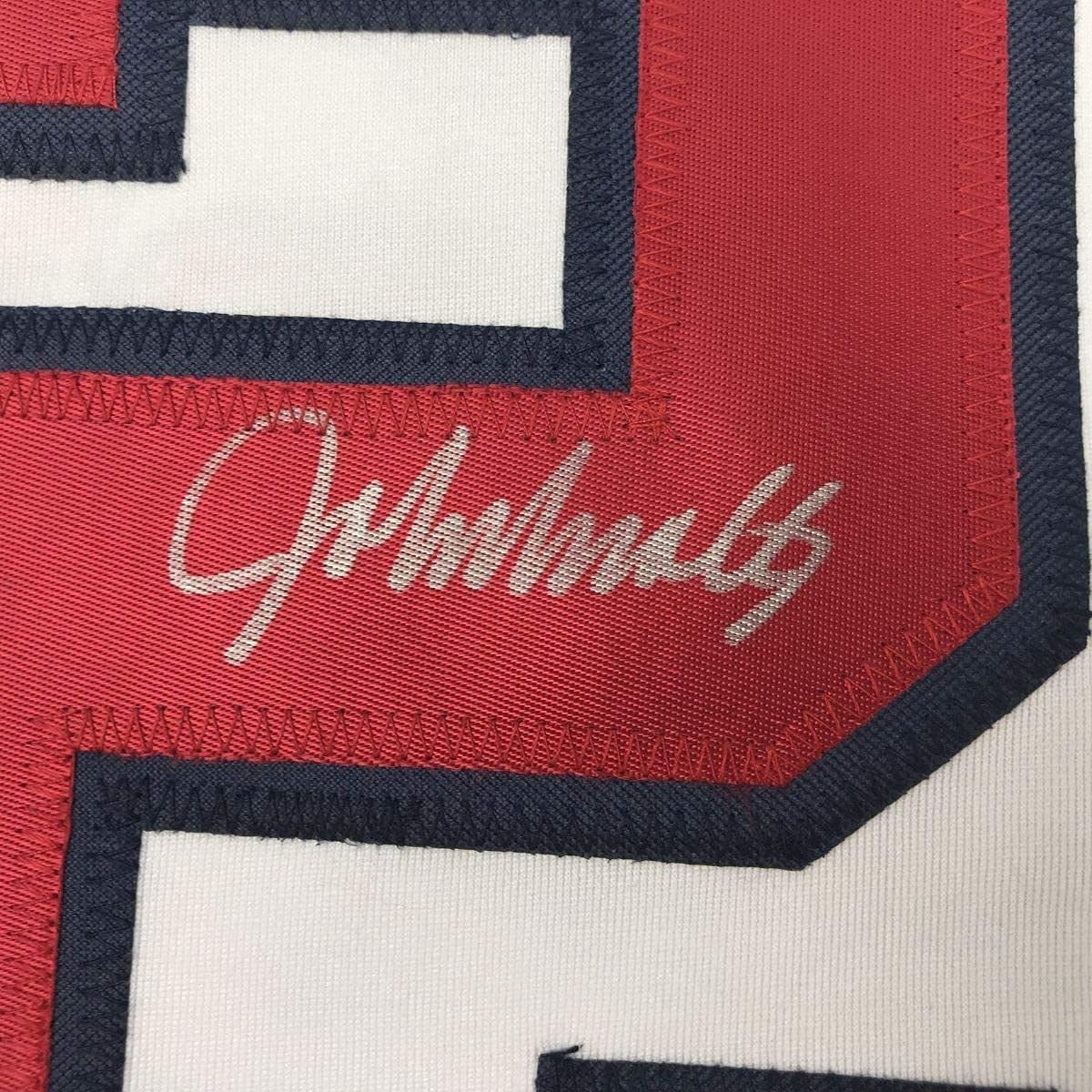 Camiseta de béisbol blanca de Atlanta, enmarcada, autografiada y firmada por John Smoltz, 35 x 39, JSA COA