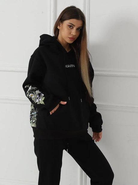 Women's Solid Color Floral Long Sleeved Sweatshirt - Lootquake