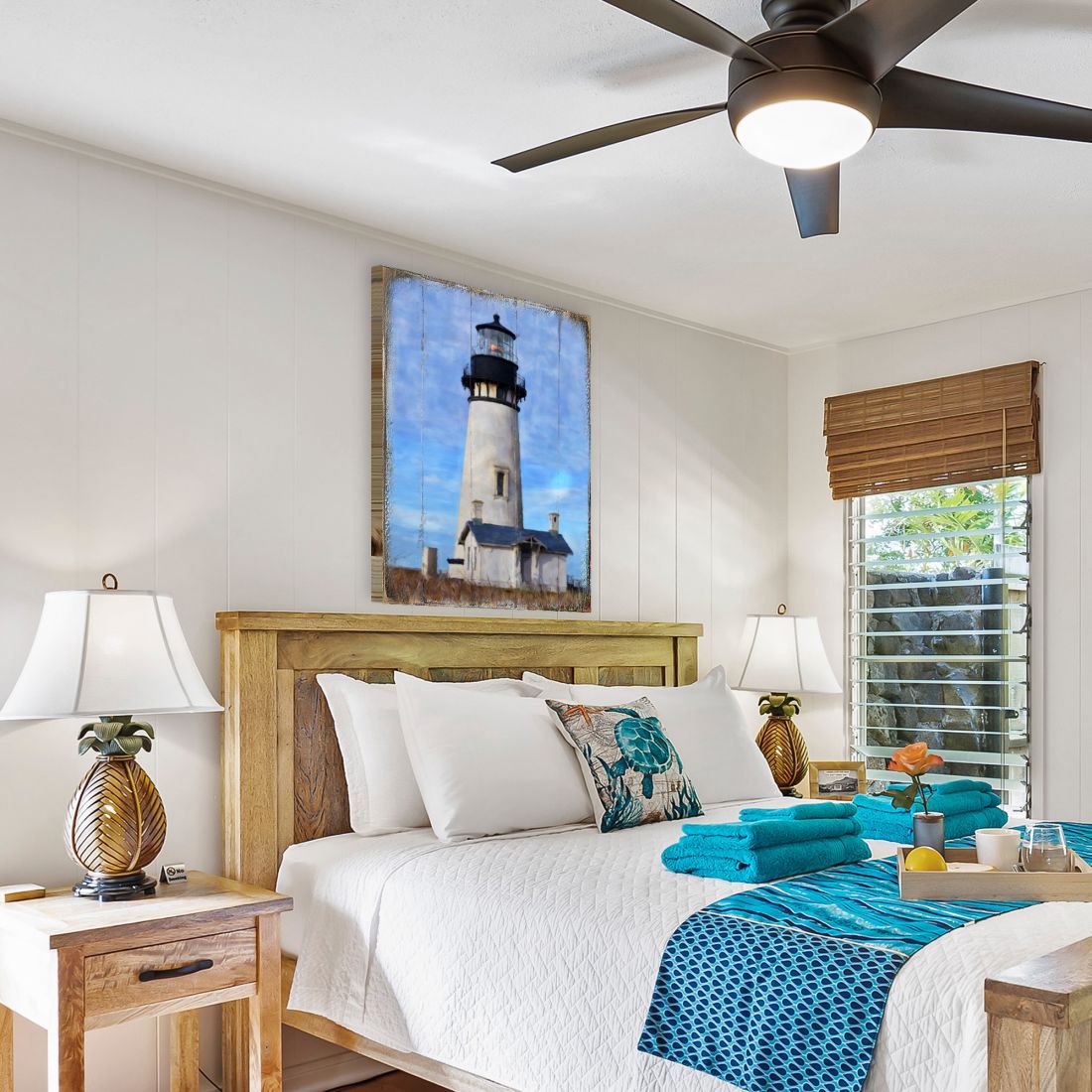 Faro de madera para pared costera de Nature Wonders - Decoración costera con vida marina - 95368B