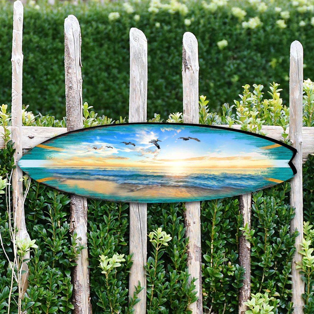 Tabla de surf al atardecer, adorno grande para exteriores costero de G. DeBrekht - Decoración costera navideña - 8490103MS