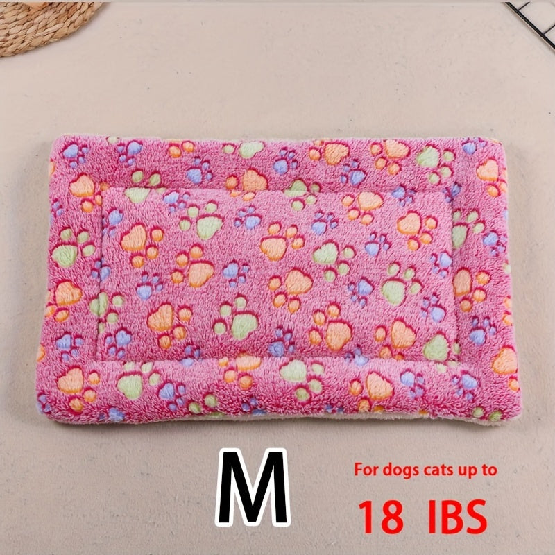 Manta rectangular para mascotas, resistente a la suciedad y para todas las estaciones - Cómoda cama con estampado de pata de perro y corazón (1 unidad)