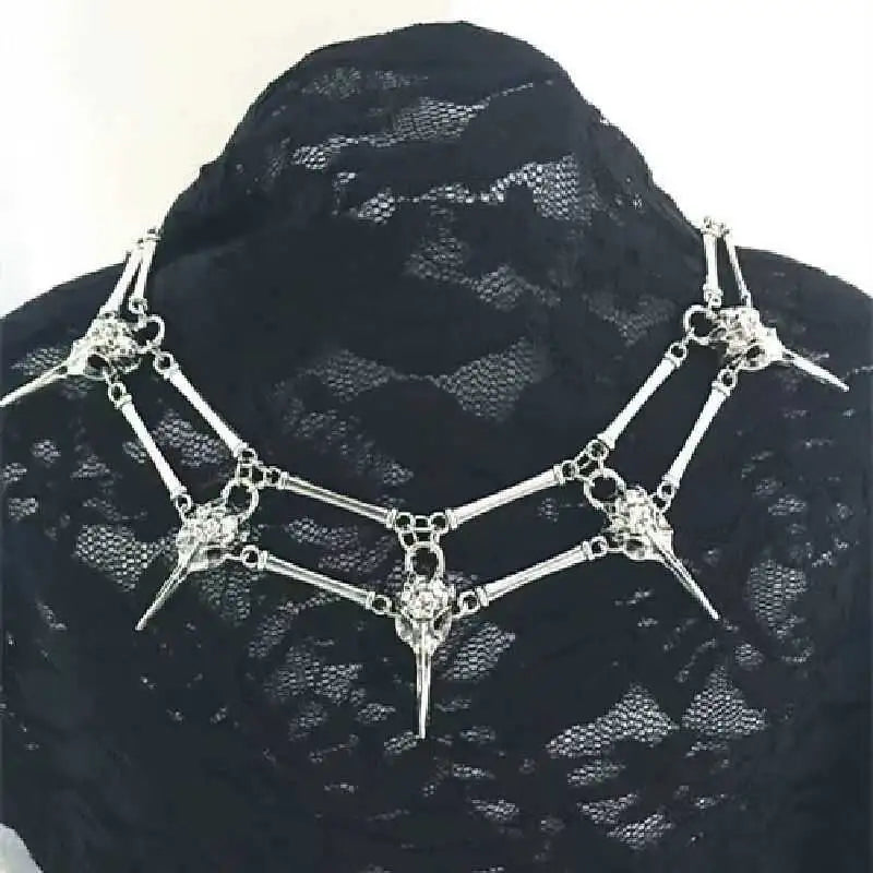 Fashionable New European And American Gothic Bird Skull Necklace - Lootquake