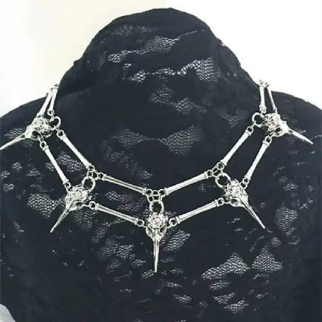 Fashionable New European And American Gothic Bird Skull Necklace - Lootquake