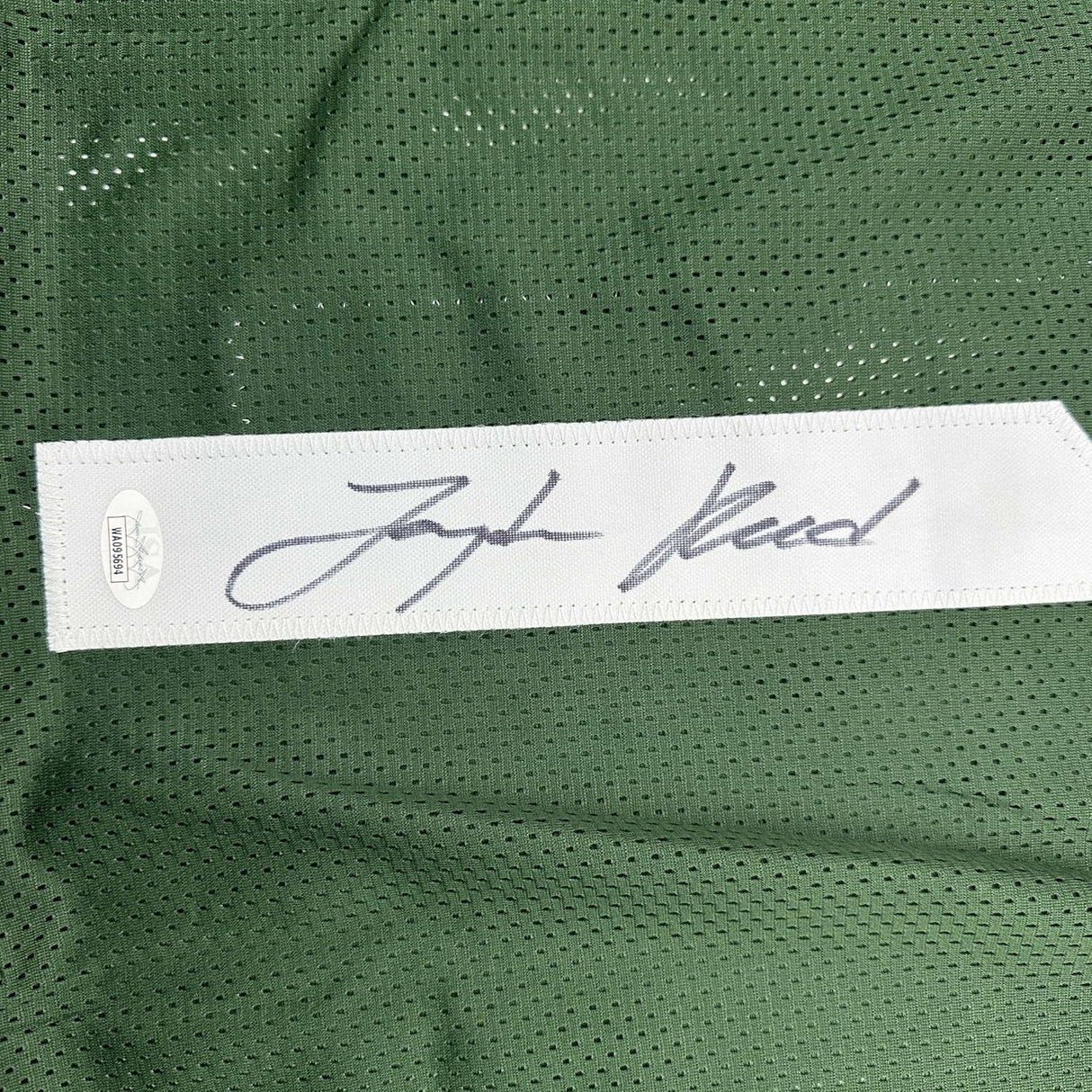 Camiseta de fútbol americano universitario enmarcada, autografiada y firmada por Jayden Reed, 35 x 39, color verde de Michigan State, JSA COA