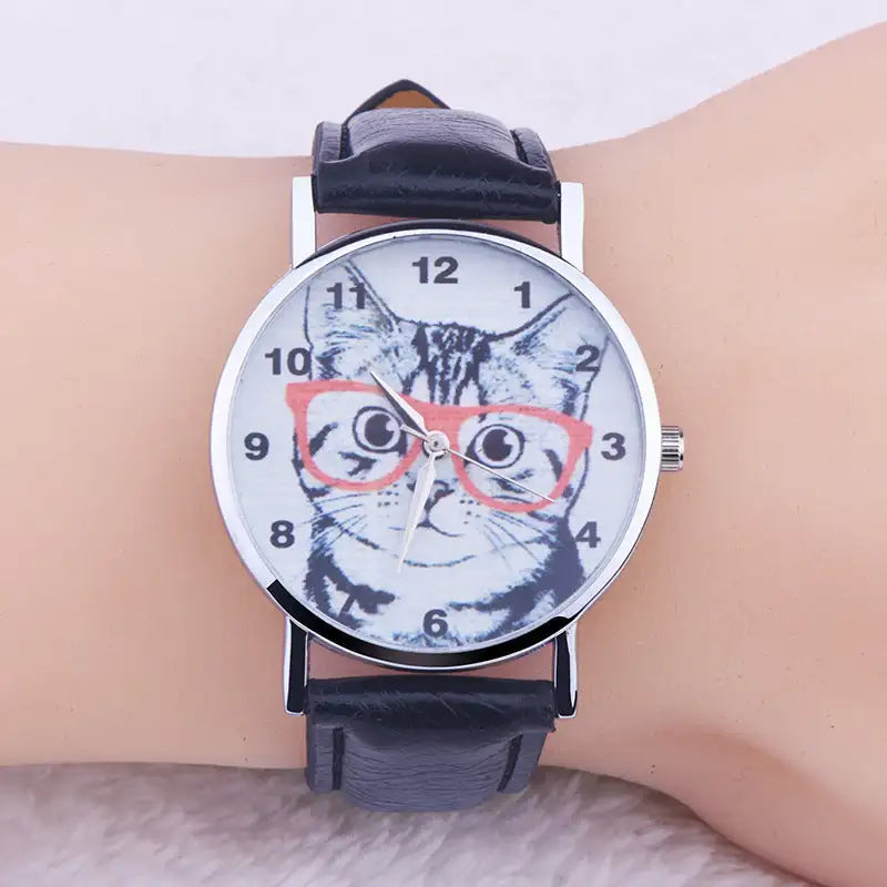Cute Lady Simple Fashion Trendy Eyes Cat Digital Watch - Lootquake