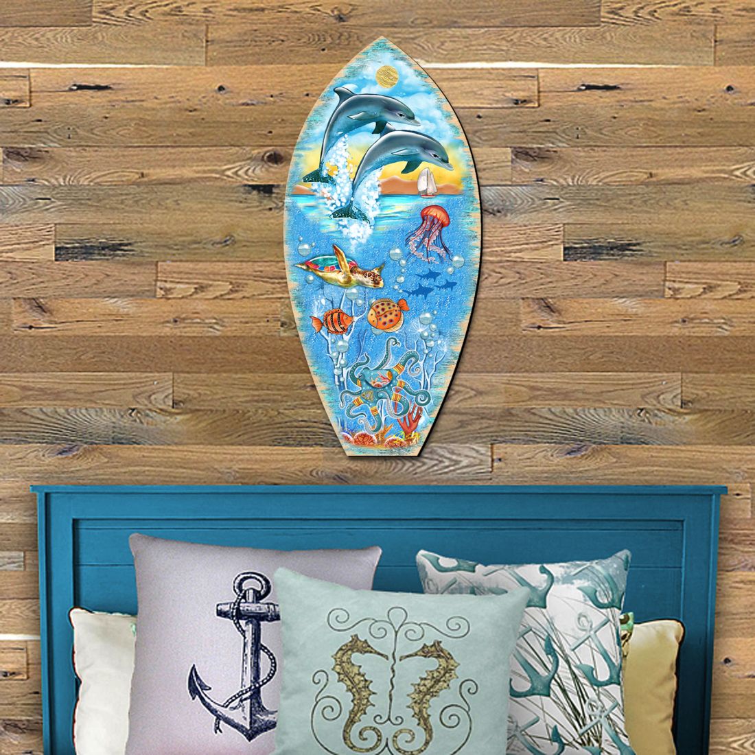 Tabla de surf con criaturas marinas para puerta, decoración de G. DeBrekht - Decoración costera navideña - 8198522-3H