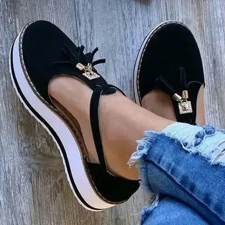 Women Flat Shoes Thick Sole Platform Shoes - Lootquake