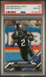 Tarjeta de fútbol americano Ashton Jeanty #38 Rookie RC de Topps Bowman U. calificada en 2024. PSA 10 Gem Mint.