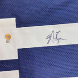 Camiseta de fútbol americano universitario azul de Penn State, enmarcada, autografiada y firmada por NaVorro Bowman, 35 x 39, Beckett BAS COA