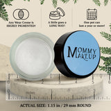 Crema Snowflake Any Wear: Un producto multiusos, resistente al agua, que se transforma en crema y polvo para ojos, mejillas y labios. Se puede usar en cualquier lugar.