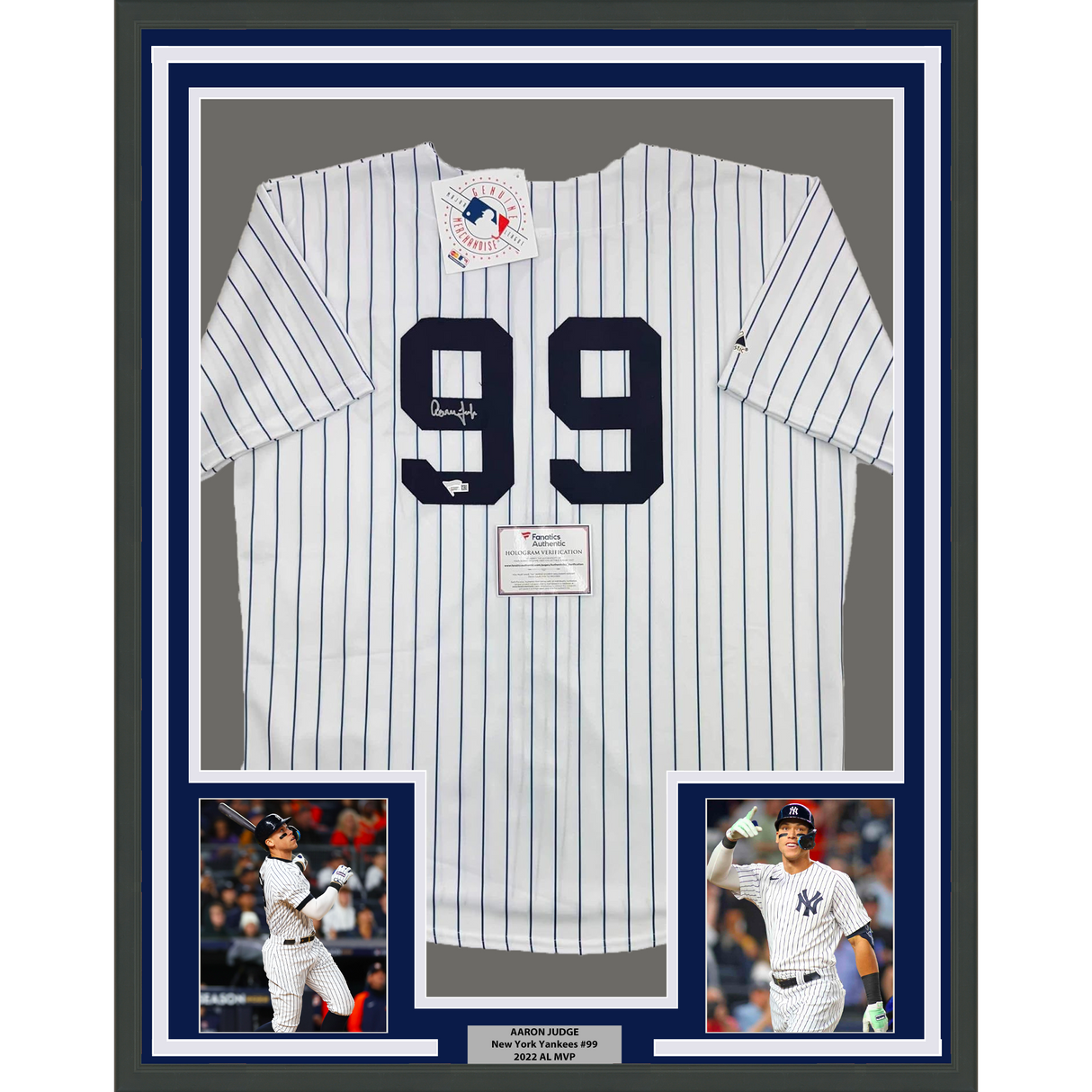 Camiseta de béisbol Majestic Pinstripe auténtica de los Yankees de Nueva York, enmarcada, autografiada y firmada por Aaron Judge, 35 x 39, Fanatics COA