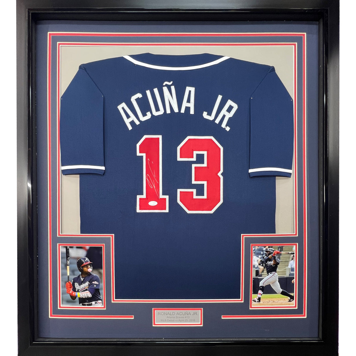 Camiseta de béisbol azul Atlanta de Ronald Acuña Jr., enmarcada, autografiada y firmada, 35 x 39, JSA COA