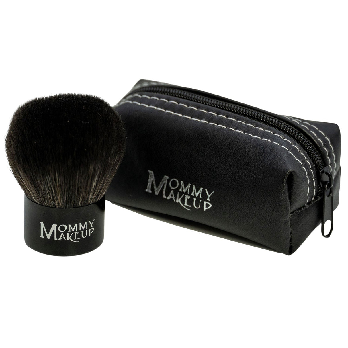 Brocha Kabuki: Brocha de maquillaje mineral cortada a mano, vegana y sin crueldad animal.