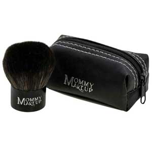 Colección Out The Door | Set de maquillaje multiusos, fácil de llevar y sin talco