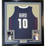 Camiseta de baloncesto universitaria azul de UConn Connecticut, enmarcada, autografiada y firmada por Sue Bird, 35 x 39, JSA COA