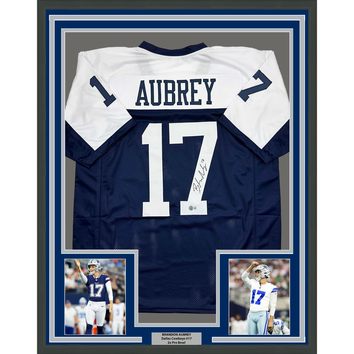 Camiseta de fútbol del Día de Acción de Gracias de Dallas, enmarcada, autografiada y firmada por Brandon Aubrey, 35 x 39, Beckett BAS COA