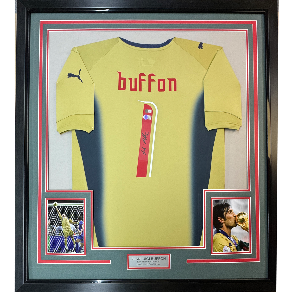 Camiseta de fútbol italiana dorada de Gianluigi Buffon, enmarcada, autografiada y firmada, 35 x 39, Beckett BAS COA