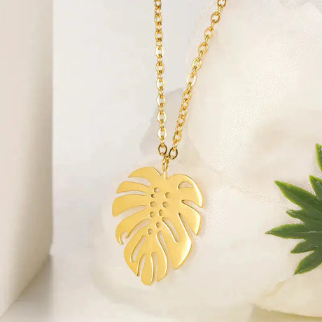 Hawaii Style Summer Collar Stainless Steel Palm Leaf Necklaces - Lootquake