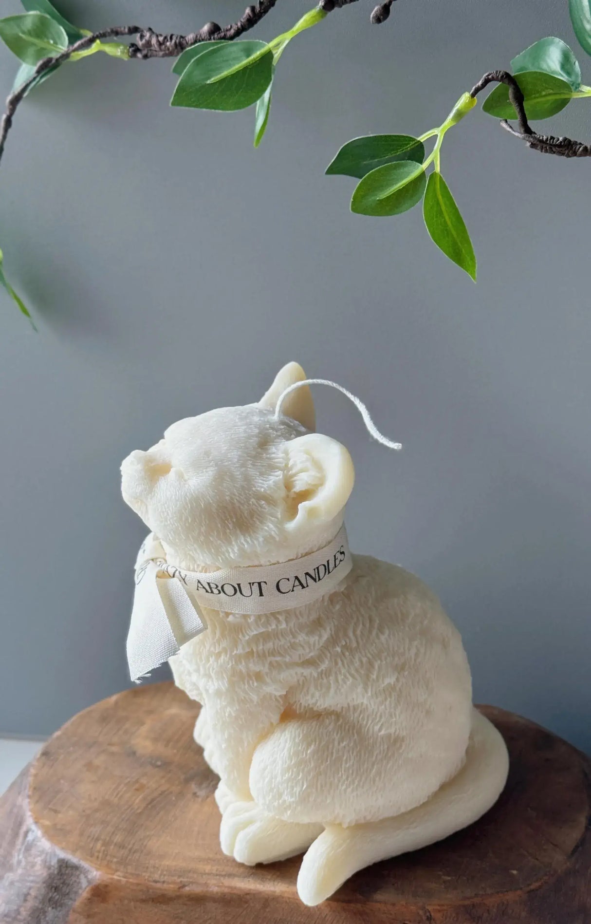 Vela con escultura de gato grande: idea única para regalar con cera de soja