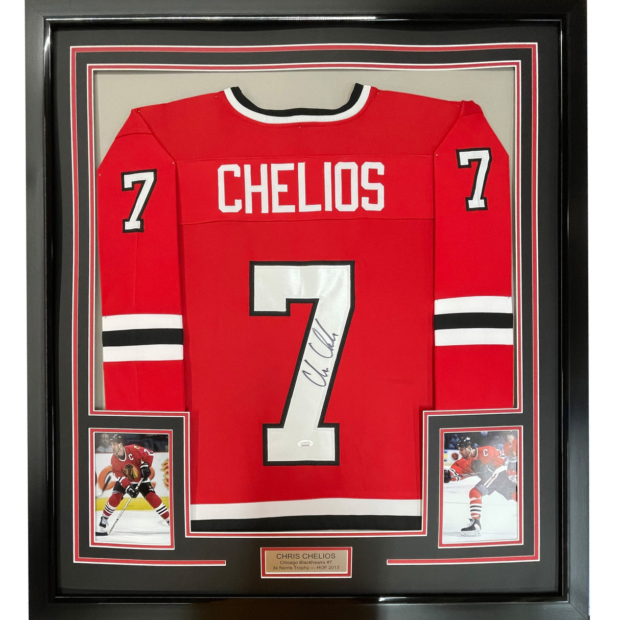 Camiseta de hockey roja de Chicago de 35 x 39, enmarcada, autografiada y firmada por Chris Chelios (JSA COA)