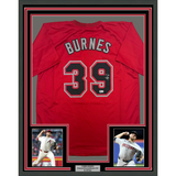Camiseta de béisbol roja de Arizona de Corbin Burnes, enmarcada, autografiada y firmada, 35 x 39, Beckett BAS COA