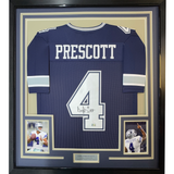 Camiseta de fútbol azul oscuro de Dallas de Dak Prescott, enmarcada, autografiada y firmada, 35 x 39, JSA COA