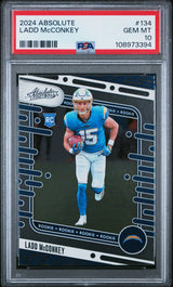 Tarjeta de fútbol RC Ladd McConkey n.° 134 de novato Panini Absolute 2024, PSA 10 Gem Mint