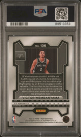 Tarjeta de baloncesto Panini Prizm Victor Wembanyama n.° 136 Rookie RC, clasificada en 2023, PSA 10 Gem Mint