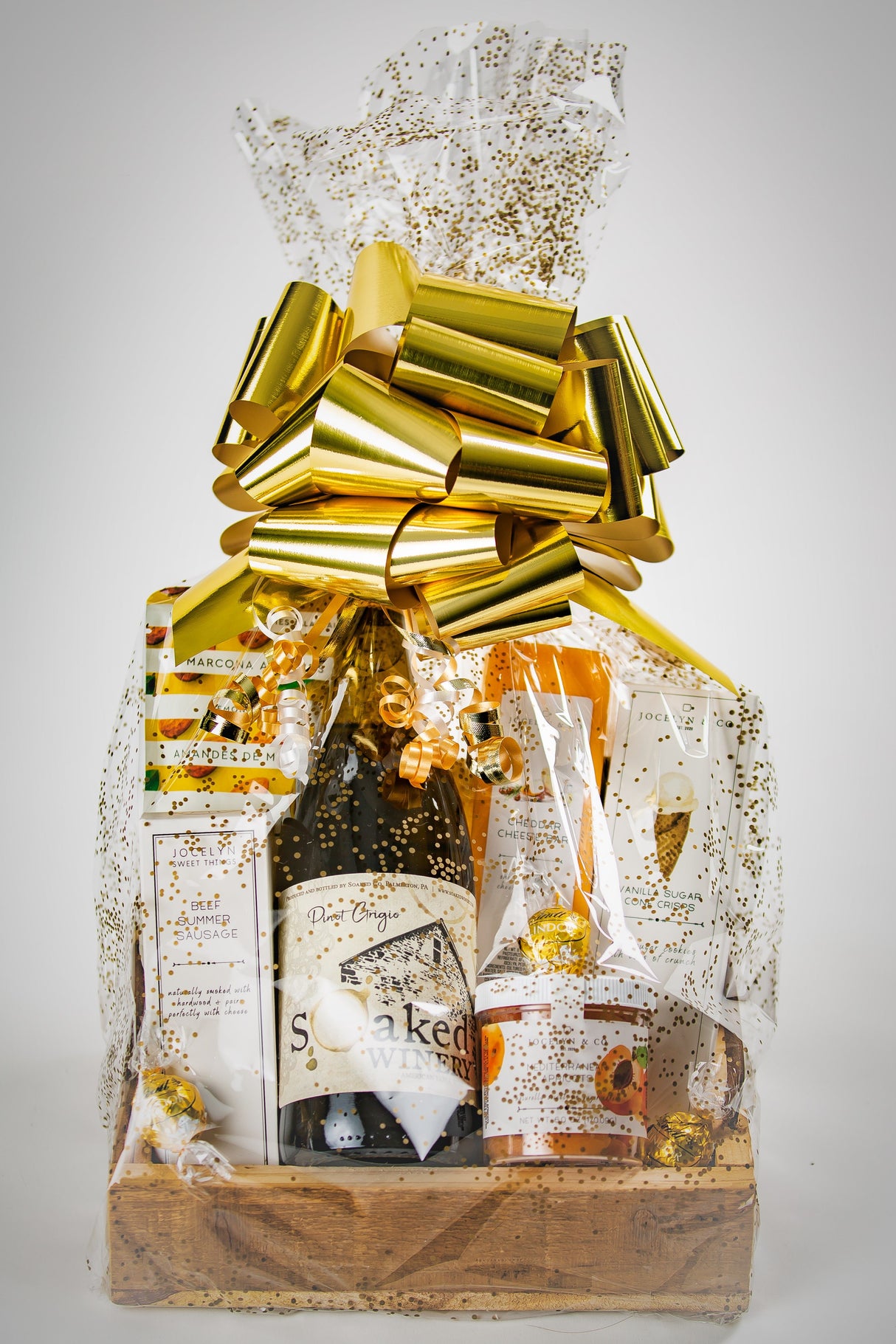 Jenny's Elegant Wine Gift Basket