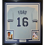 Camiseta de béisbol enmarcada, autografiada y firmada por Whitey Ford, 35 x 39, gris Nueva York, certificado de autenticidad (PSA/DNA)