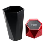 Mini cubo de basura YOSOLO, cubo de basura portátil para coche, hogar, dormitorio, oficina, con tapa, accesorios interiores