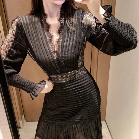 JSXDHK 2024 New Runway Designer Women Black Long Dress Elegant Spring Chiffon Patchwork Lace V Neck Lantern Sleeve Pleated Dress - Lootquake