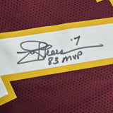 Camiseta de fútbol borgoña autografiada/firmada de Joe Theismann 83 MVP Washington Beckett BAS COA