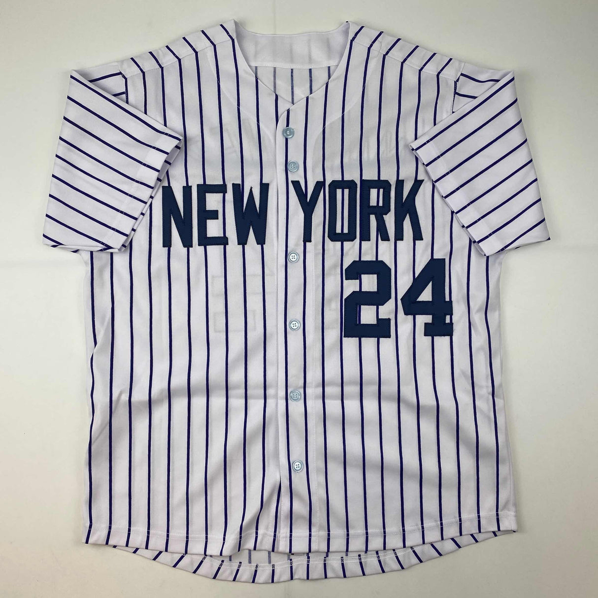 Camiseta de béisbol de rayas de Nueva York autografiada/firmada por Tino Martínez, PSA/CÓDIGO DE ADN