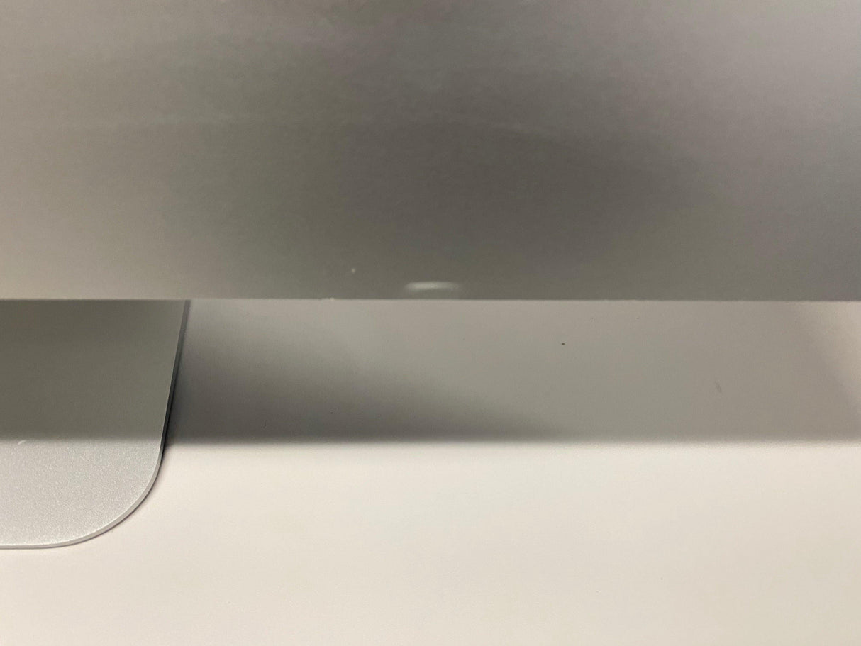 Apple iMac 5K 27-inch (Mid 2019) 3.6GHz i9 3TB Fusion 32GB RAM Desktop 580X GPU
