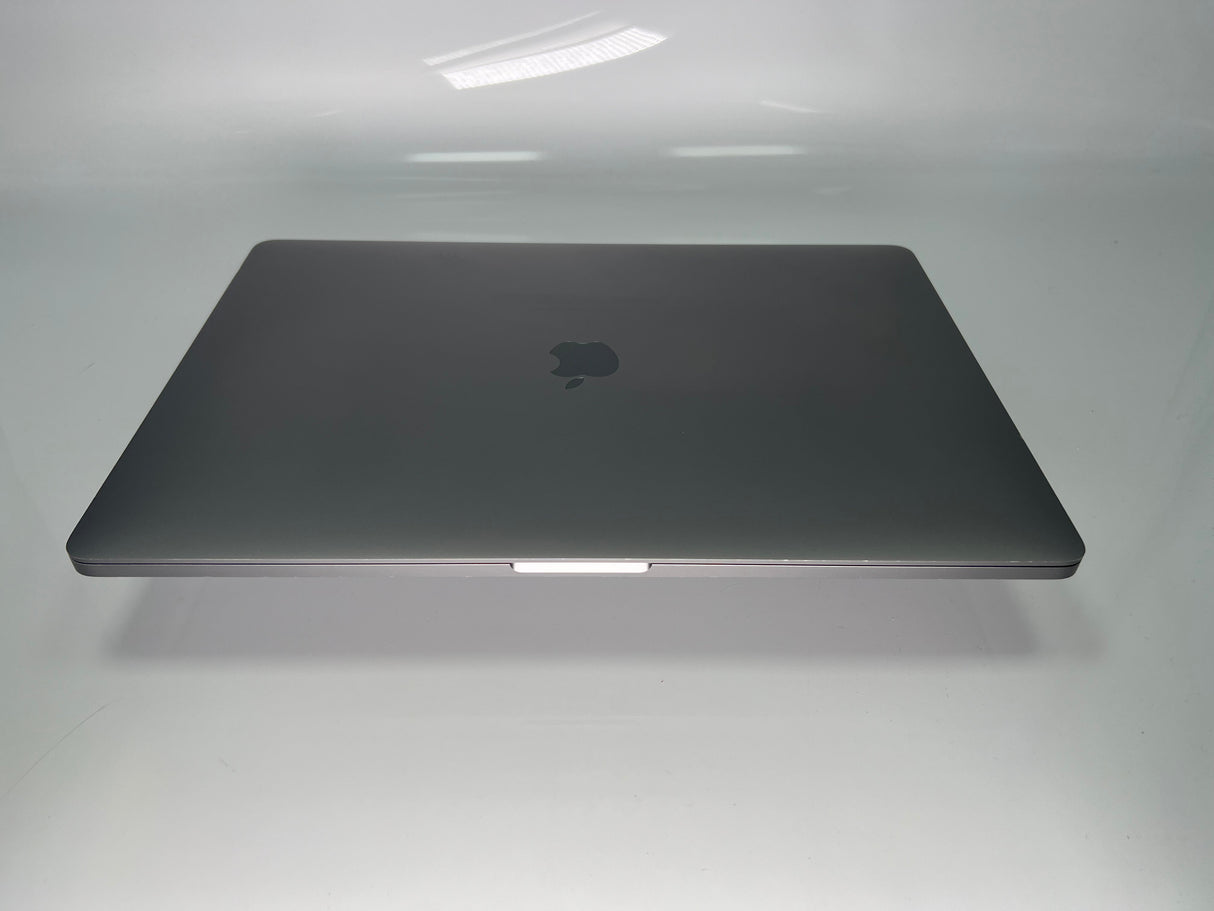 Apple MacBook Pro 2019 16-Inch 2.3GHz i9 32GB RAM 8TB SSD 5500M