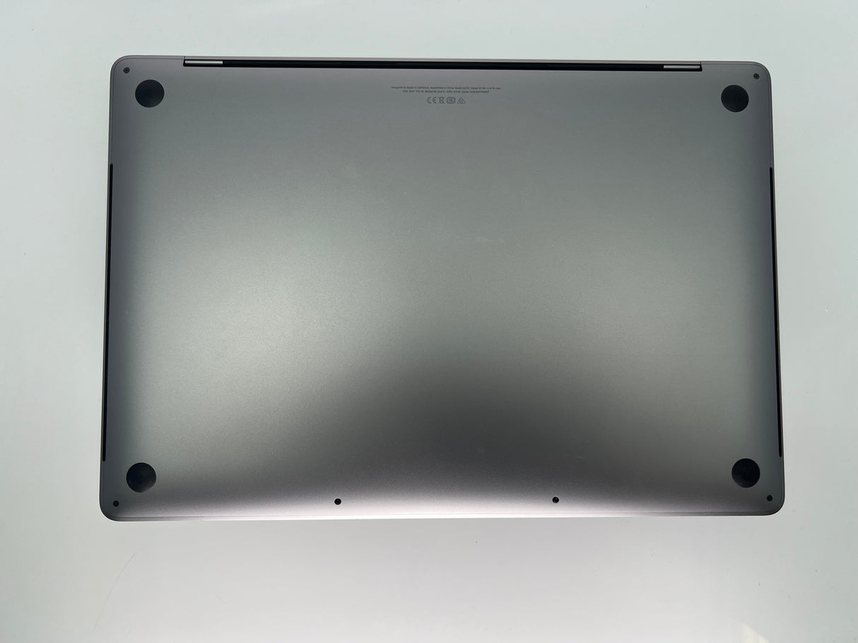 Apple MacBook Pro 2019 16-Inch 2.3GHz i9 32GB RAM 8TB SSD 5500M