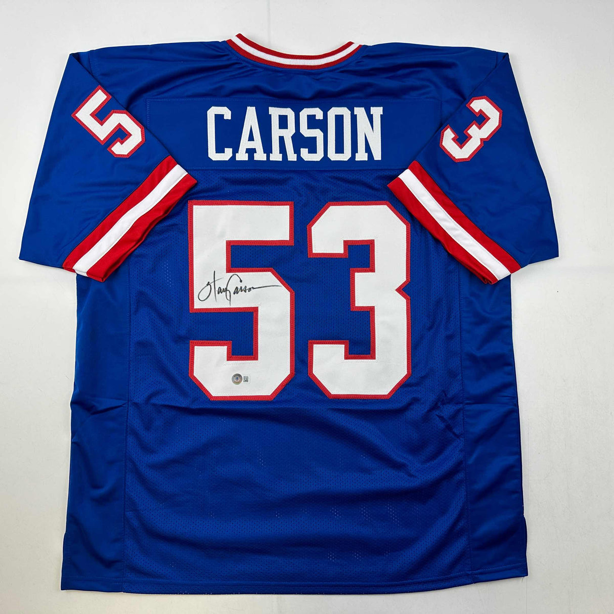 Camiseta de fútbol azul de Nueva York autografiada/firmada de Harry Carson Beckett BAS COA
