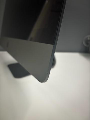 2017 Apple iMac Pro 5K 27-inch 10-Core Xeon W – 128GB RAM 2TB SSD | Radeon Pro Vega 56
