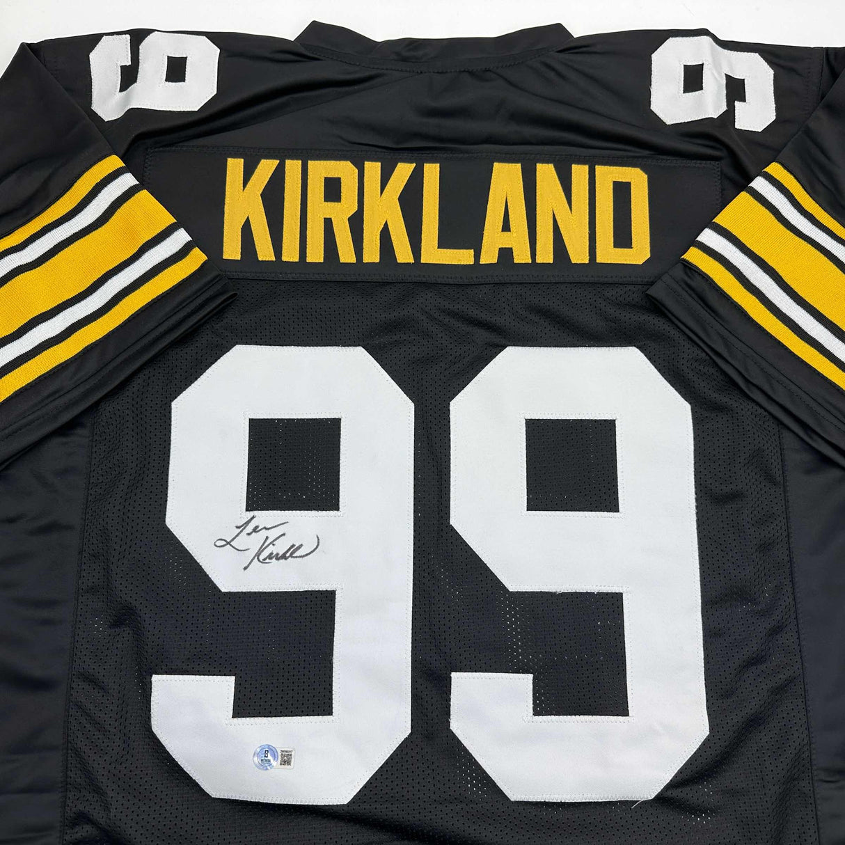 Camiseta de fútbol americano negra de Pittsburgh autografiada/firmada por Levon Kirkland Beckett BAS COA