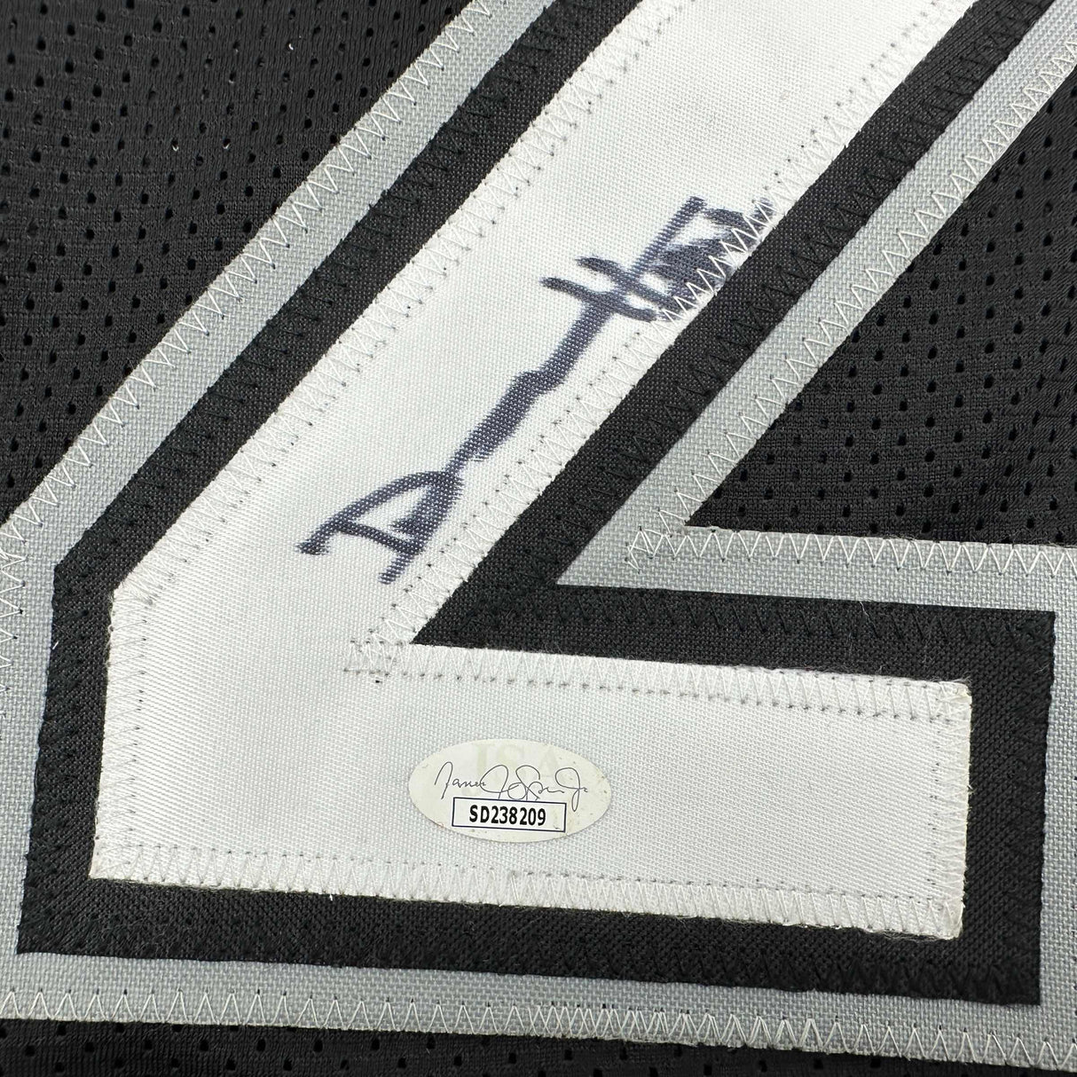 Camiseta de baloncesto negra de San Antonio autografiada y firmada por Dylan Harper (JSA COA)